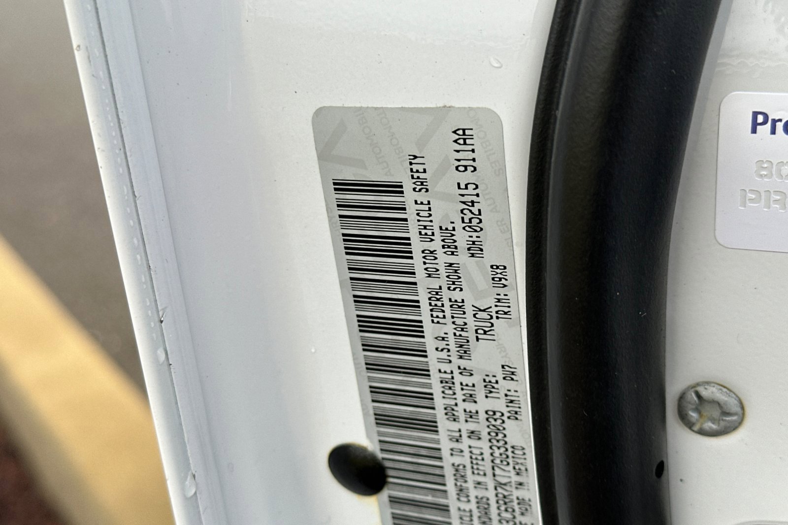 Used 2016 RAM 1500 Express image 32