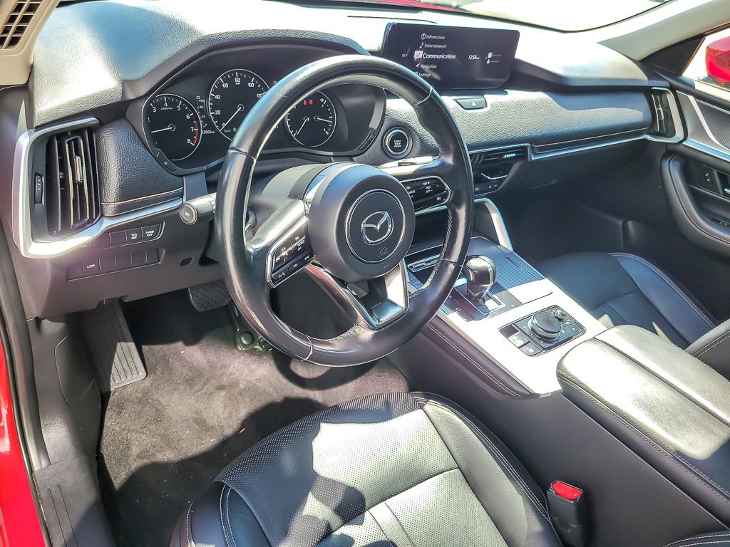 Used 2024 MAZDA CX-90 3.3 Turbo w/ Preferred Plus image 8