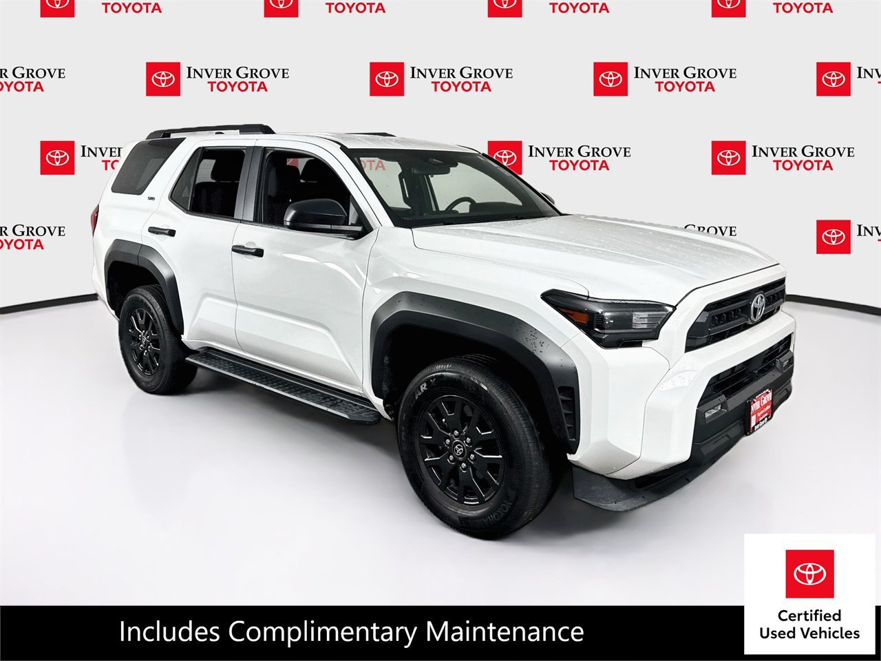 Certified 2025 Toyota 4Runner SR5 AWD/4WD image 3