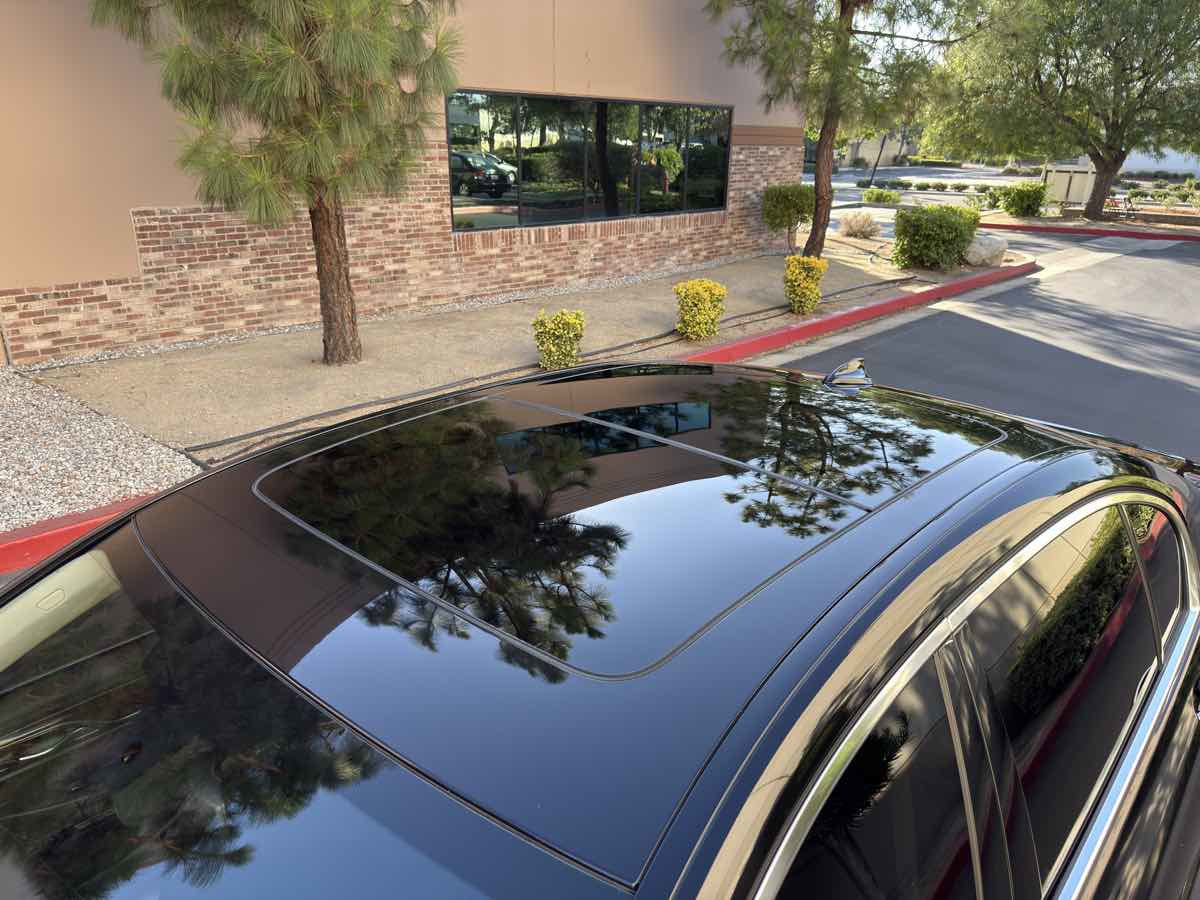 Used 2016 BMW 740i image 14