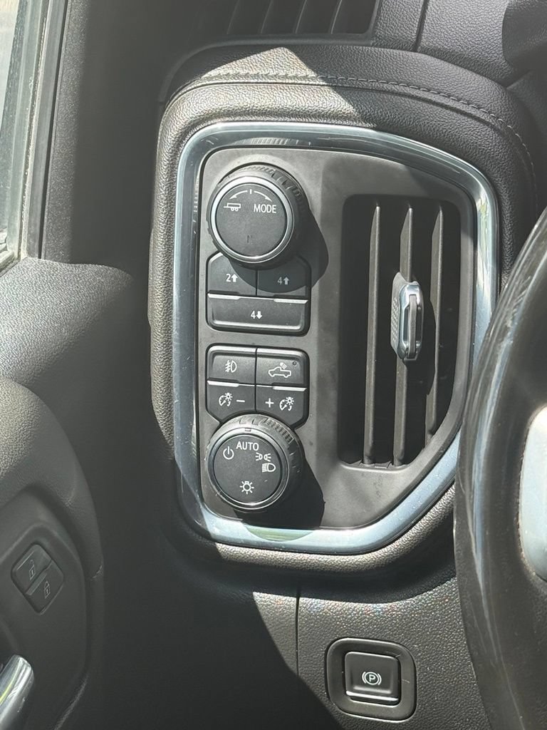 Used 2023 Chevrolet Silverado 2500 LT w/ Convenience Package AWD/4WD image 19