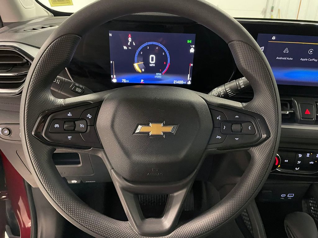 Used 2024 Chevrolet TrailBlazer LS image 30