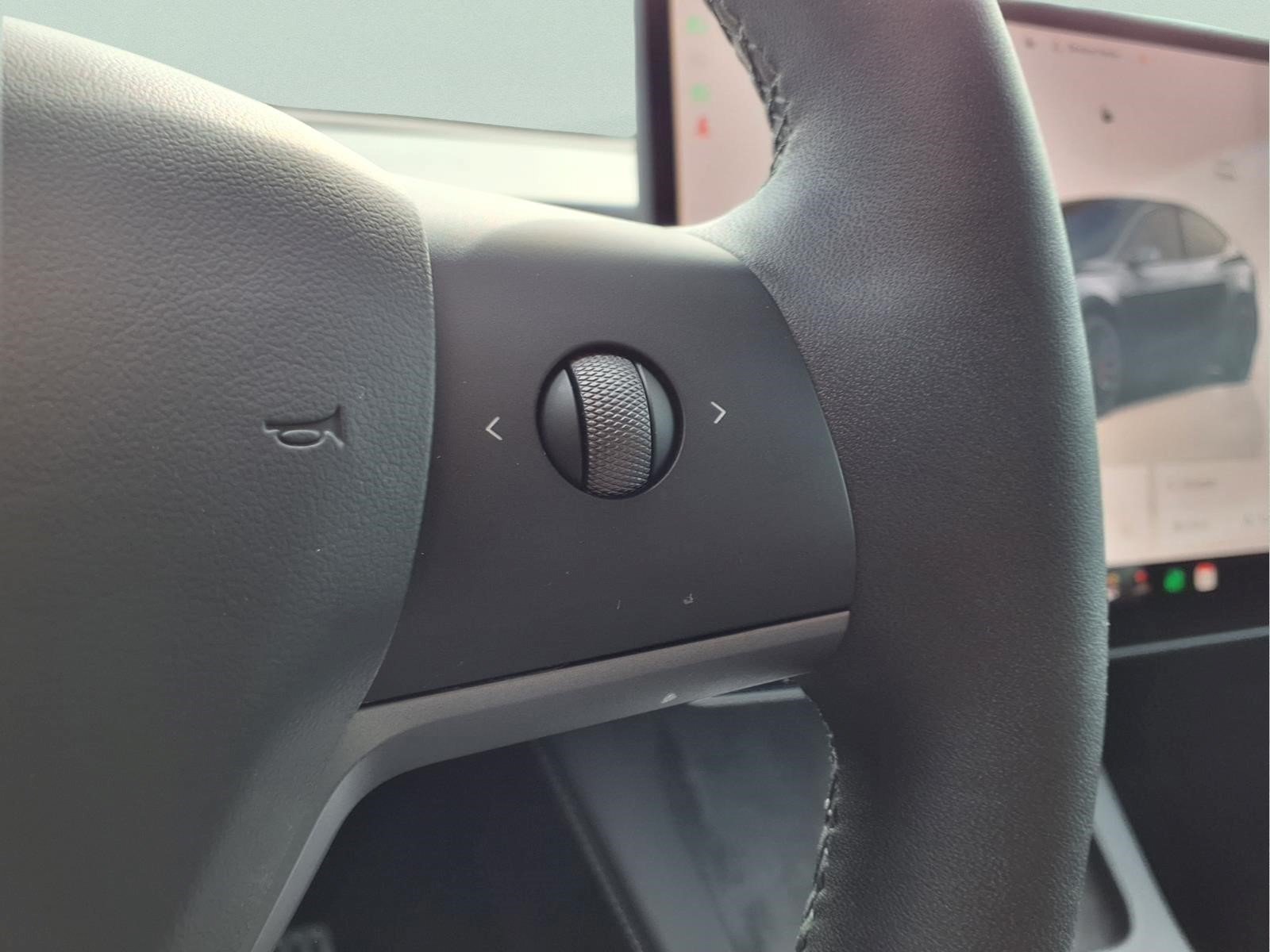 Used 2025 Tesla Model Y Performance AWD/4WD image 20