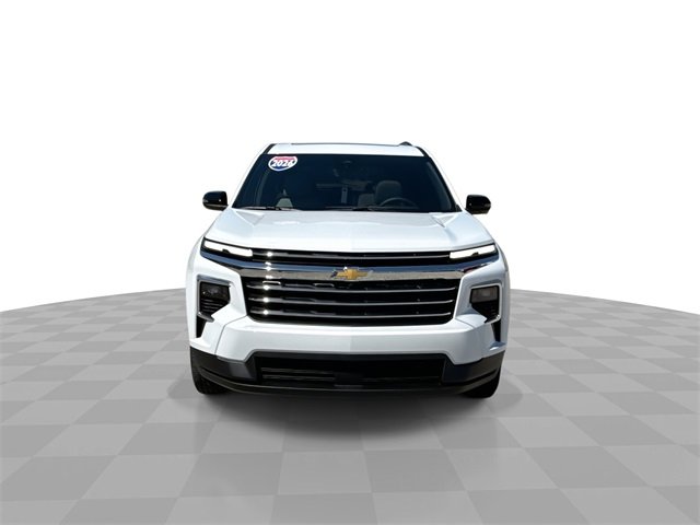 New 2026 Chevrolet Traverse LT w/ Sun and Wheel Package image 3