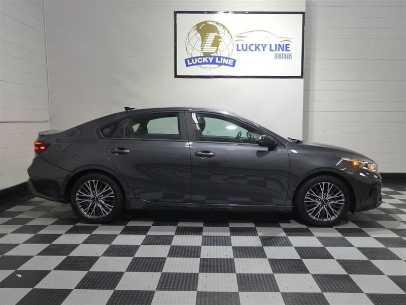 Used 2023 Kia Forte GT-Line w/ GT-Line Premium Package FWD image 6