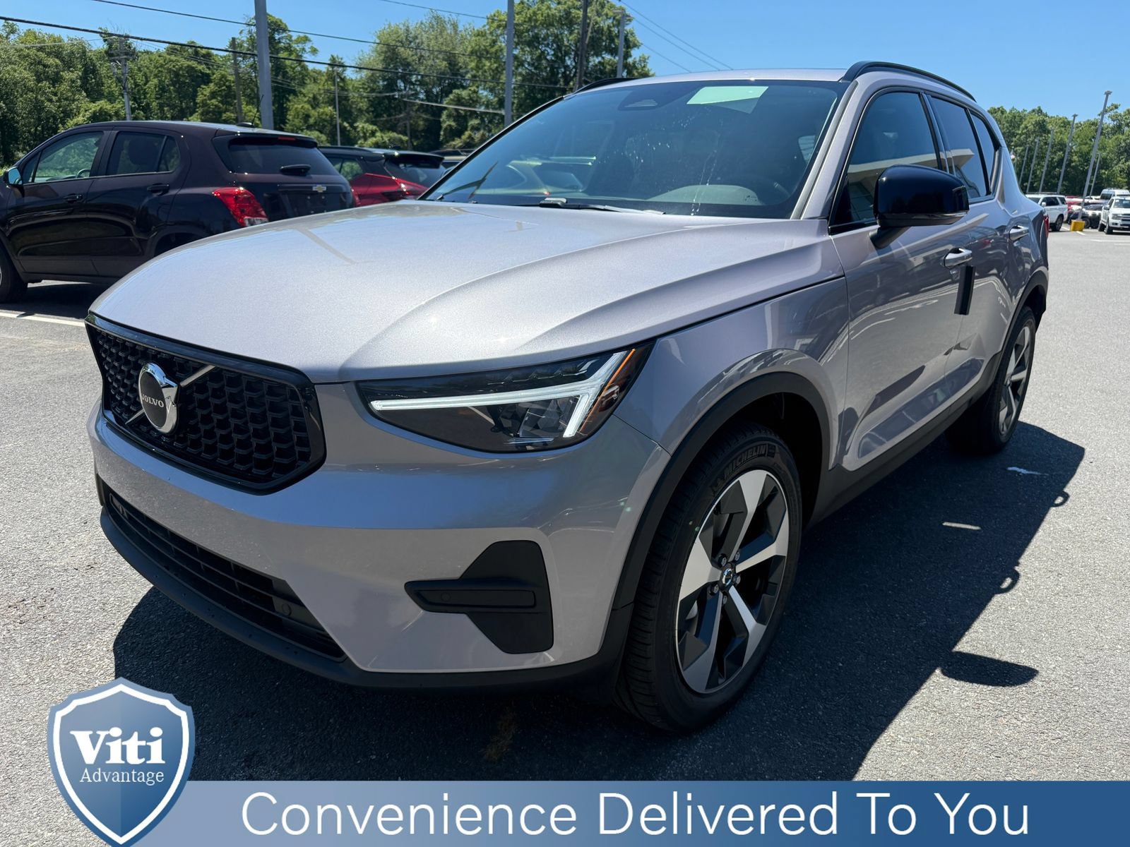 New 2026 Volvo XC40 B5 Core w/ Protection Package Premier AWD/4WD image 4