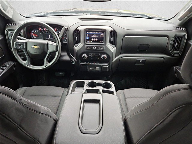 Used 2023 Chevrolet Silverado 1500 Custom AWD/4WD image 17