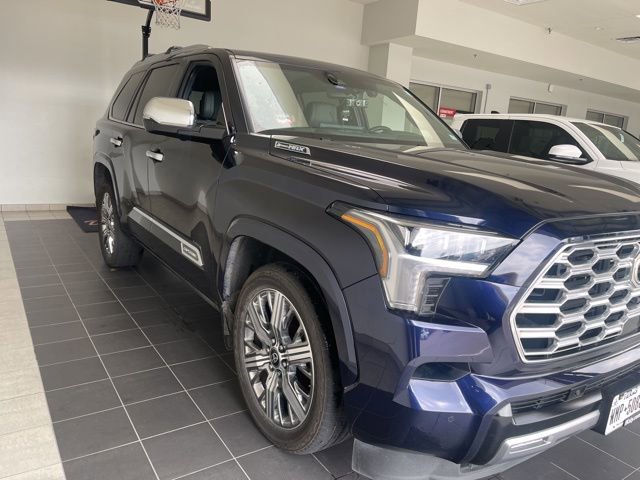 Used 2026 Toyota Sequoia Capstone AWD/4WD image 3