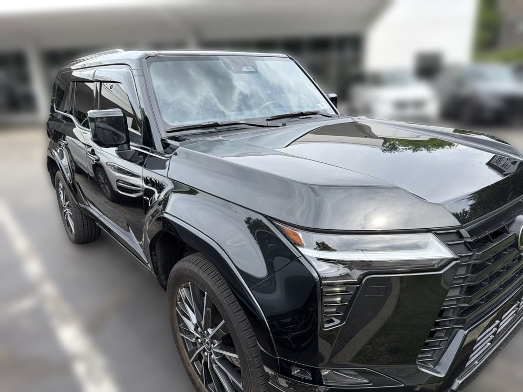 Used 2025 Lexus GX 550 w/ Cold Area Package AWD/4WD image 2