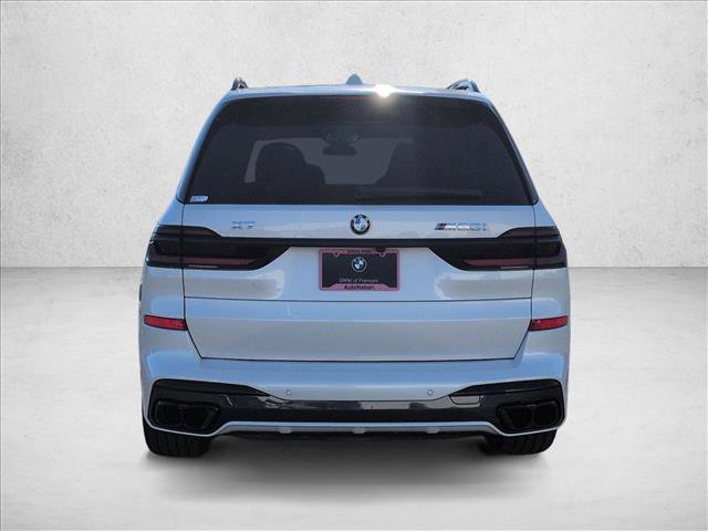 Used 2025 BMW X7 M60i image 7