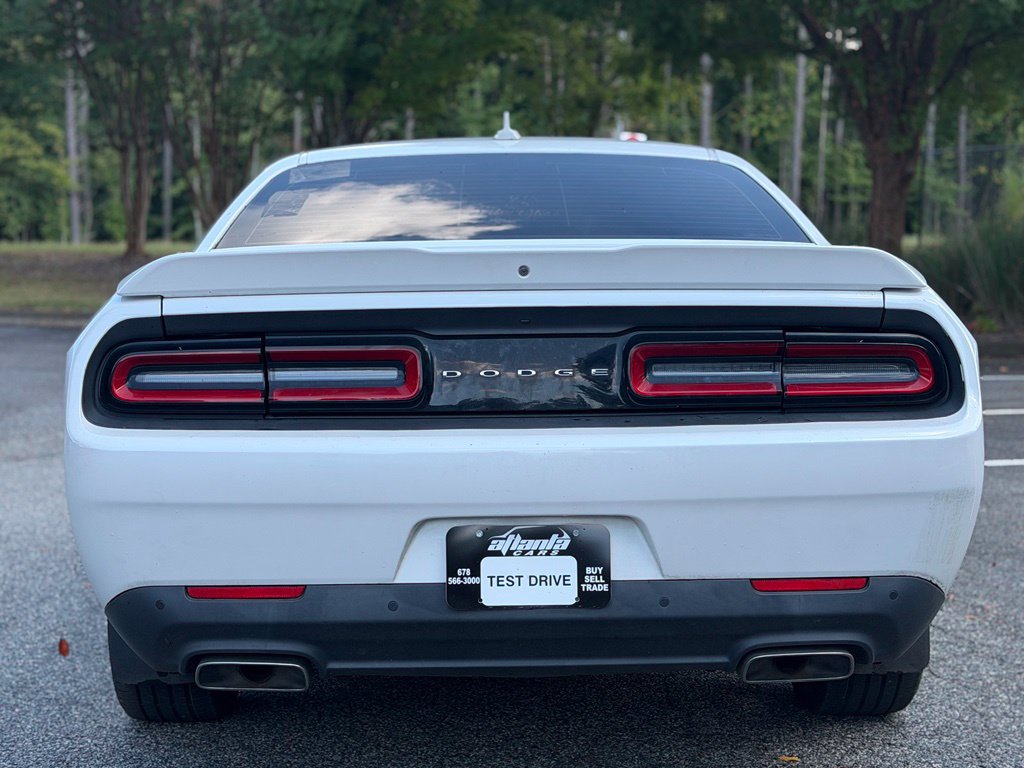 Used 2015 Dodge Challenger R/T Plus RWD image 4