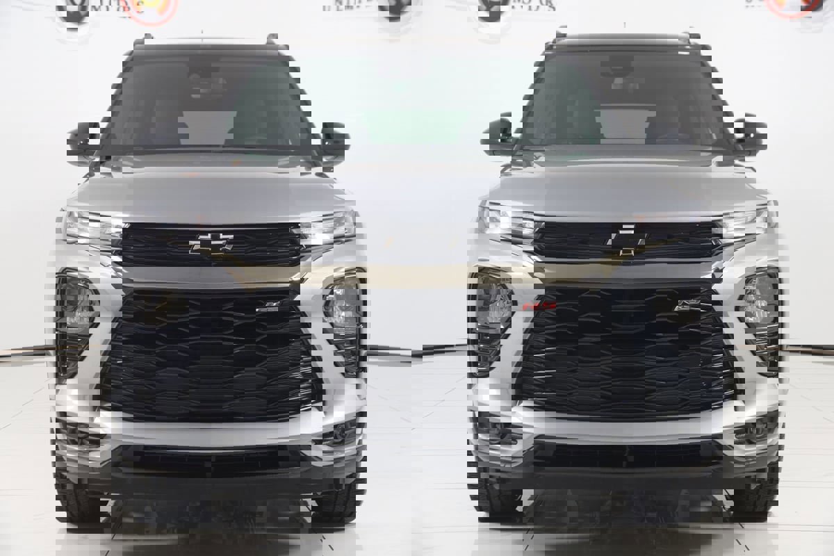 Used 2023 Chevrolet TrailBlazer RS image 58