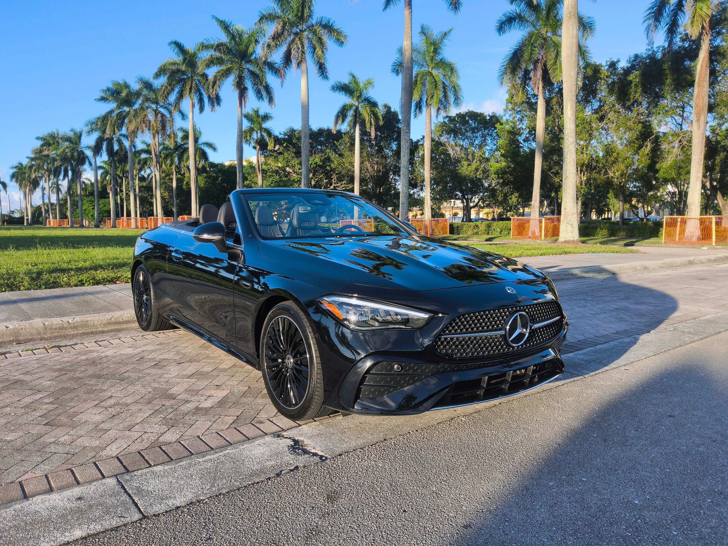Used 2025 Mercedes-Benz CLE 300 4MATIC Cabriolet image 1