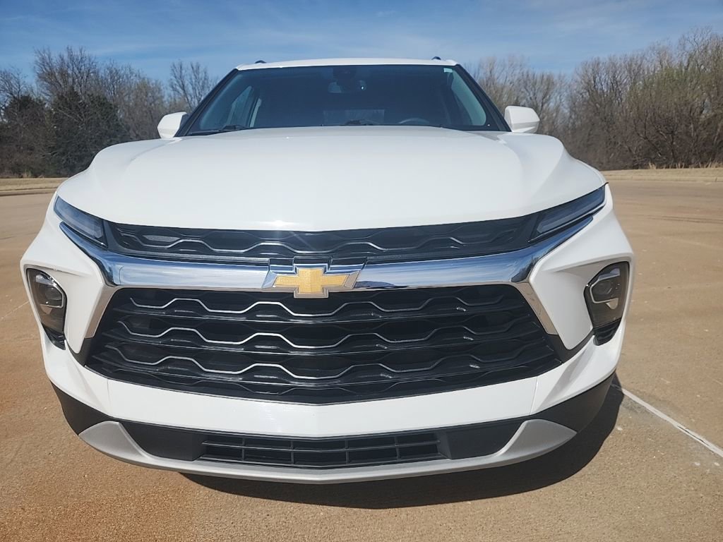 Used 2023 Chevrolet Blazer LT w/ Convenience Package FWD image 12