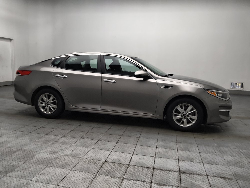 Used 2018 Kia Optima LX w/ Convenience Package FWD image 11