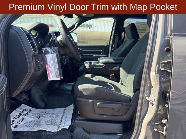 New 2026 RAM 4500 4x4 Crew Cab DRW image 43