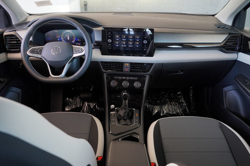 New 2027 Volkswagen Taos S FWD image 16