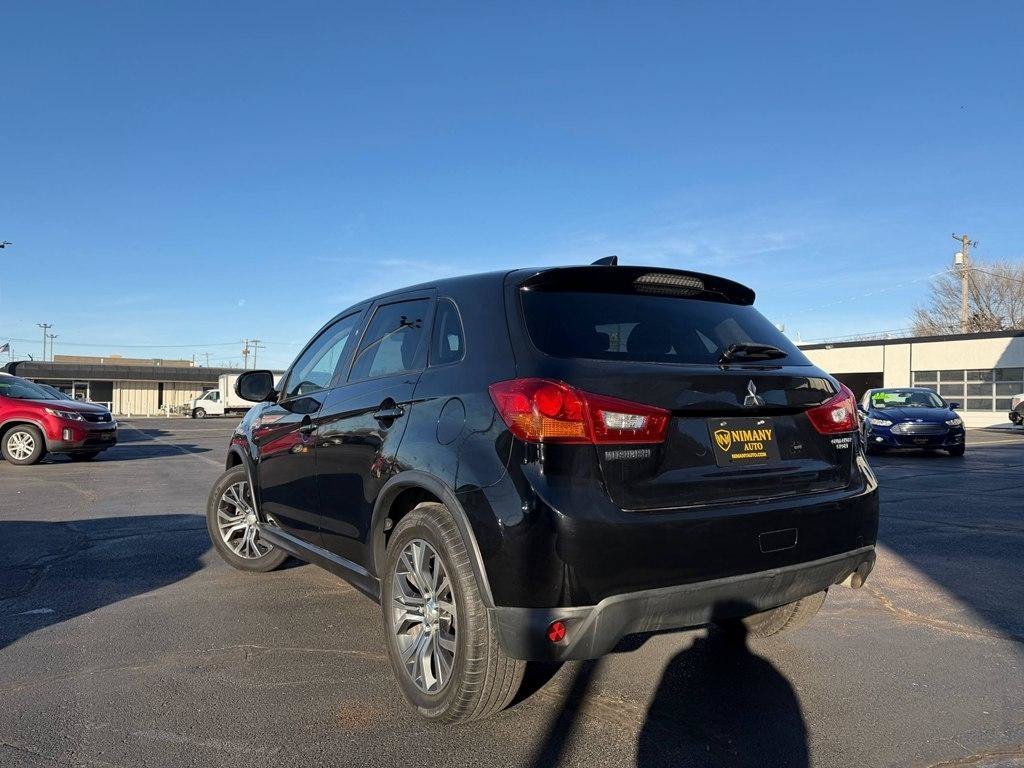 Used 2017 Mitsubishi Outlander Sport LE FWD image 35