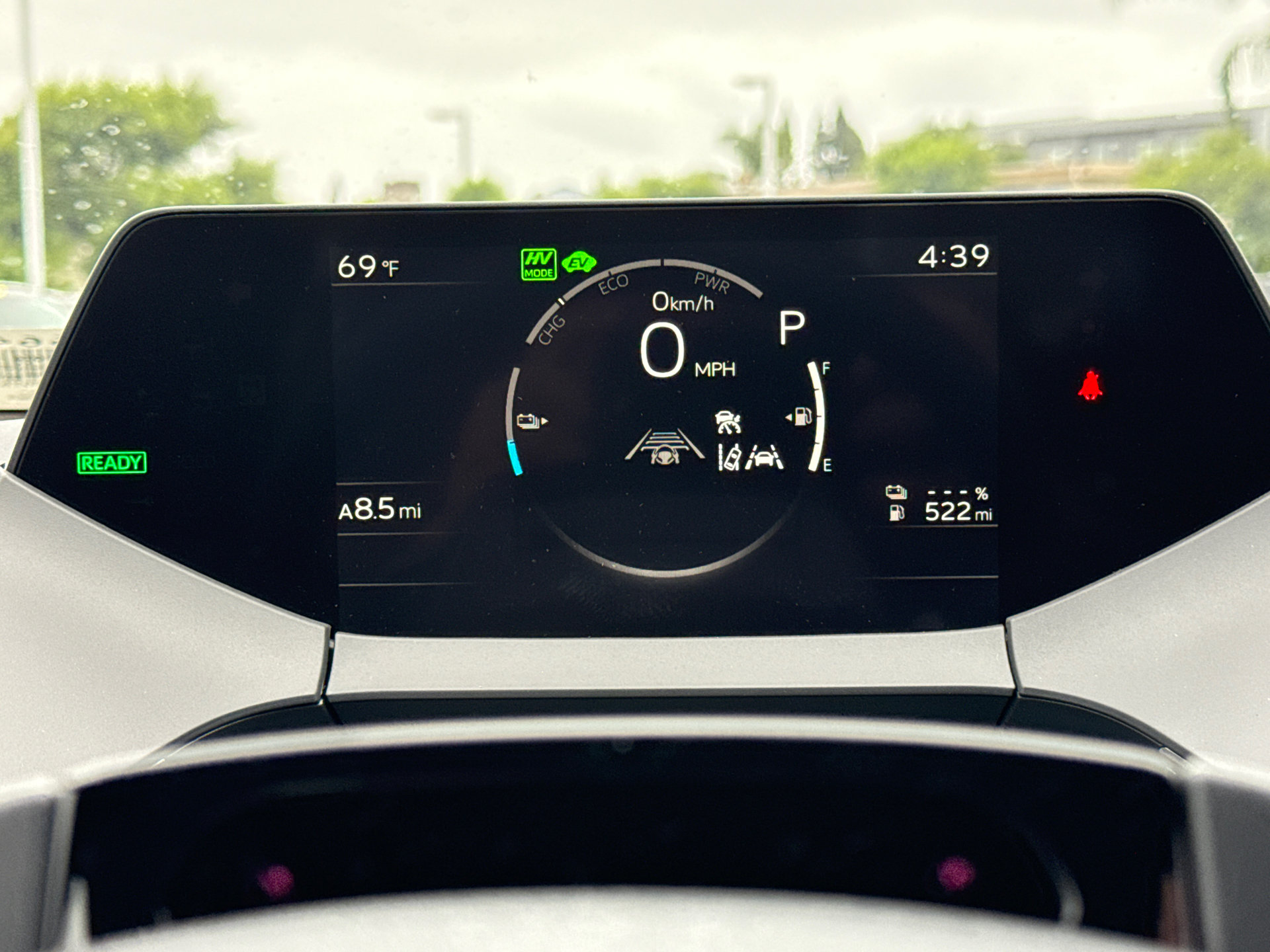 New 2026 Toyota Prius Plug-In Hybrid FWD image 32