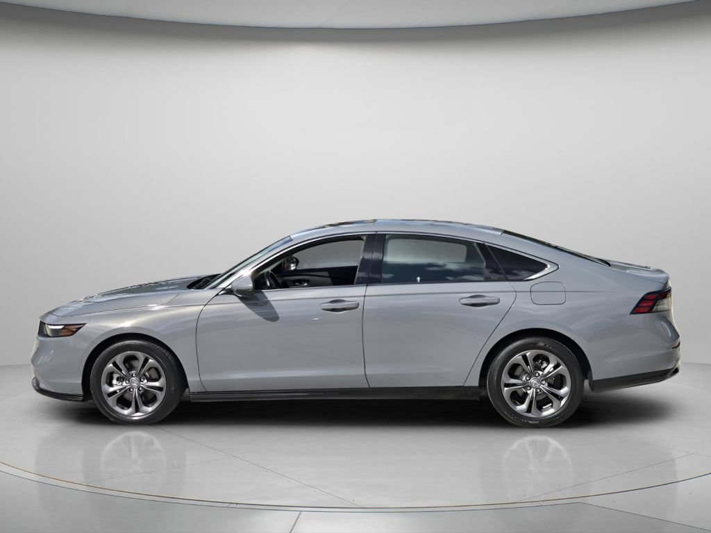 Certified 2025 Honda Accord EX-L image 4