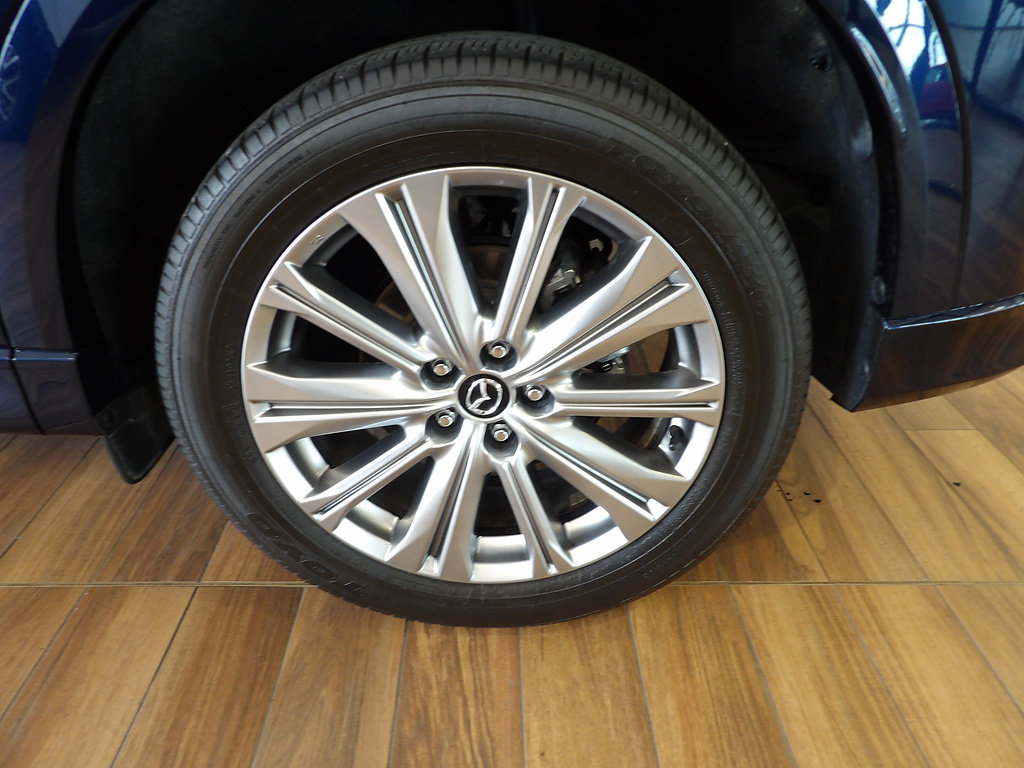 Certified 2023 MAZDA CX-5 Signature AWD/4WD image 9