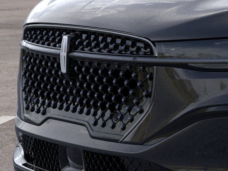 New 2026 Lincoln Nautilus Reserve w/ Jet Appearance Package AWD/4WD image 17
