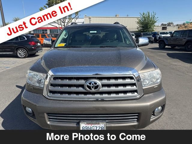 Used 2017 Toyota Sequoia Limited w/ Safety & Convenience Package AWD/4WD image 9