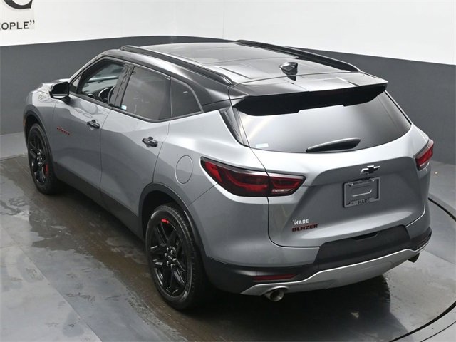 Used 2023 Chevrolet Blazer LT w/ Sound & Technology Package image 40