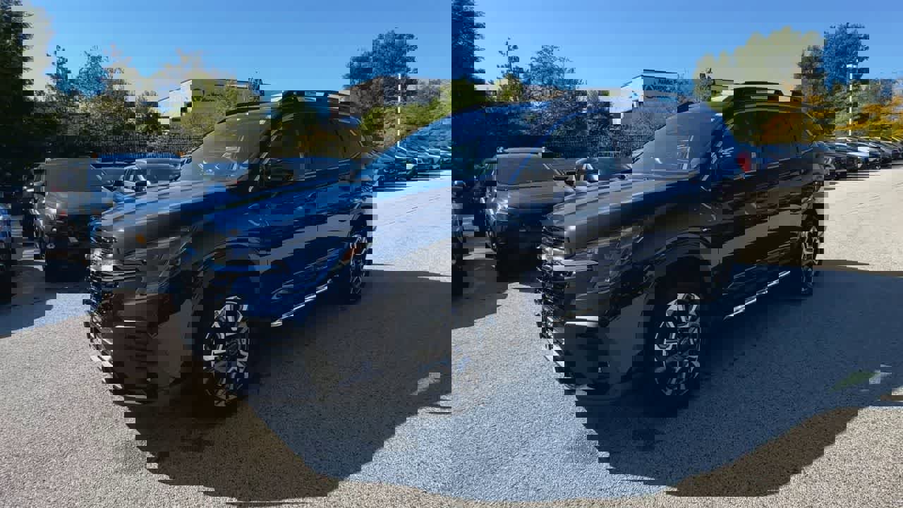 New 2025 Subaru Ascent Limited image 4