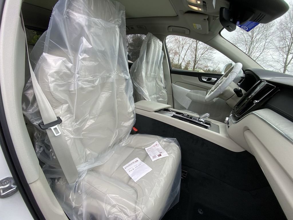 Used 2023 Volvo XC60 B5 Ultimate w/ Climate Package AWD/4WD image 15