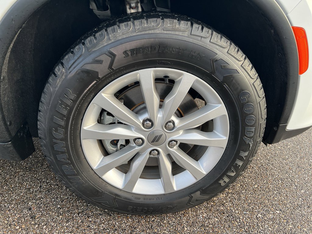 Used 2021 Dodge Durango SXT image 21