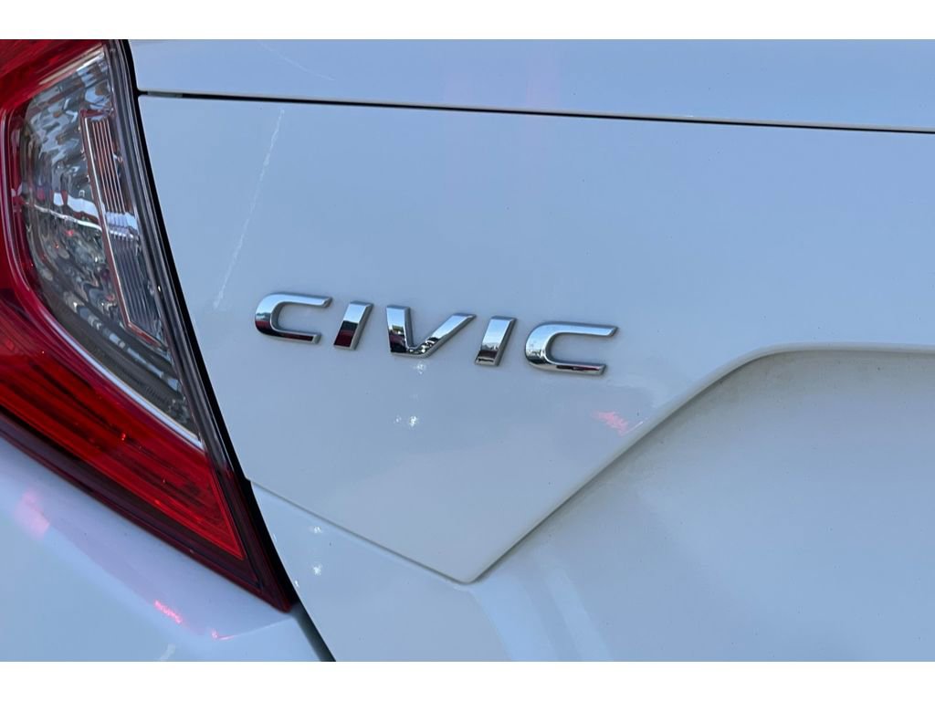 Certified 2018 Honda Civic EX image 17