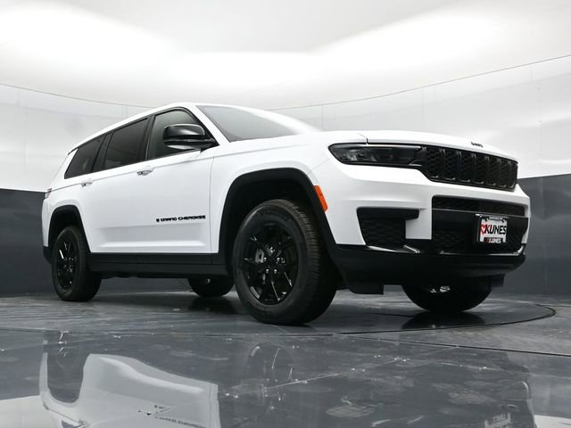 New 2025 Jeep Grand Cherokee L Laredo image 51