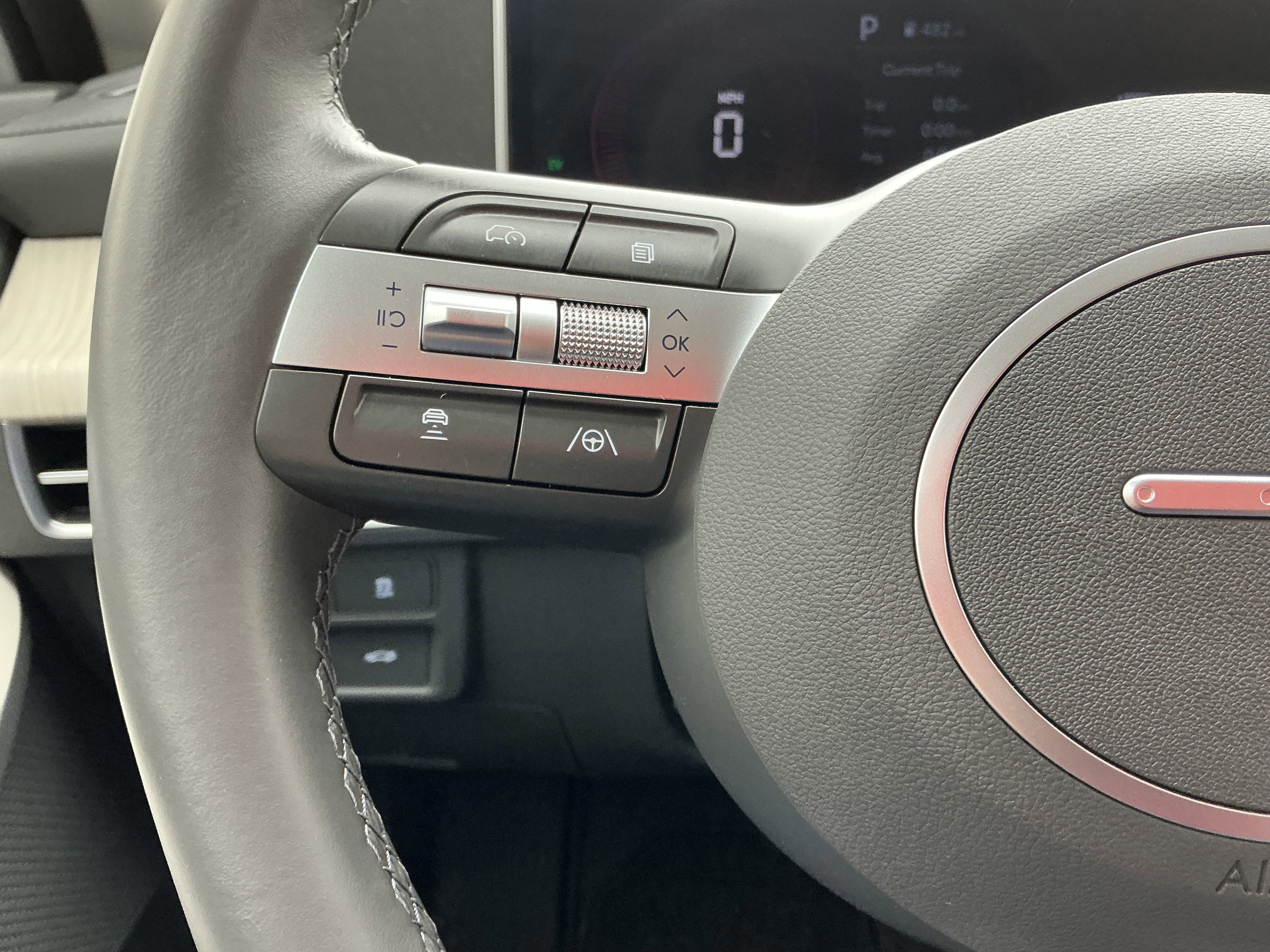 Used 2025 Hyundai Sonata SEL image 9