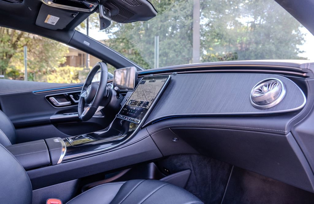 Used 2023 Mercedes-Benz EQE 350+ 4MATIC Sedan w/ Exclusive Trim Package image 22