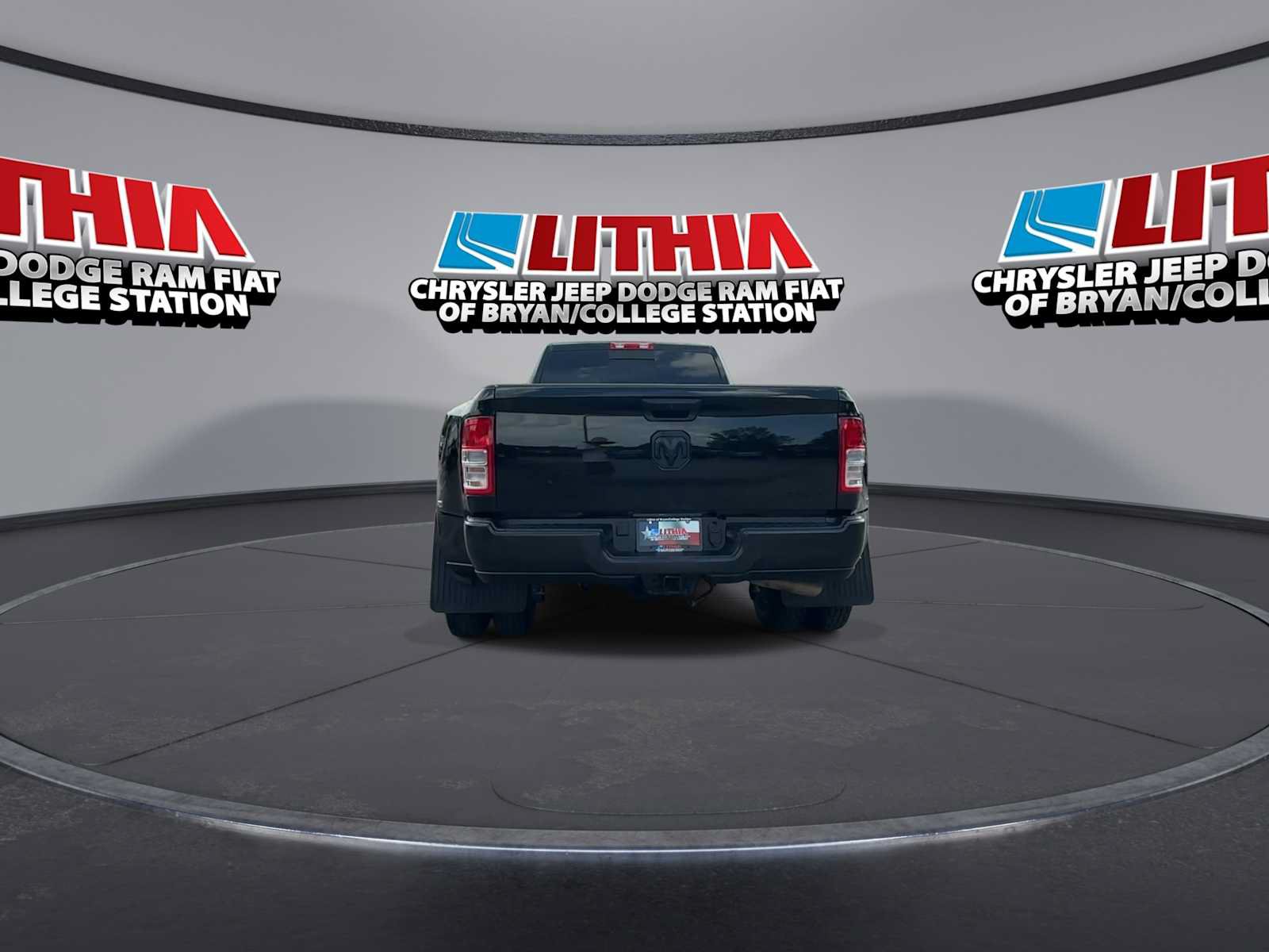 Used 2024 RAM 3500 Tradesman AWD/4WD image 7