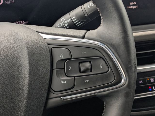 Used 2025 Buick Envista Avenir FWD image 26