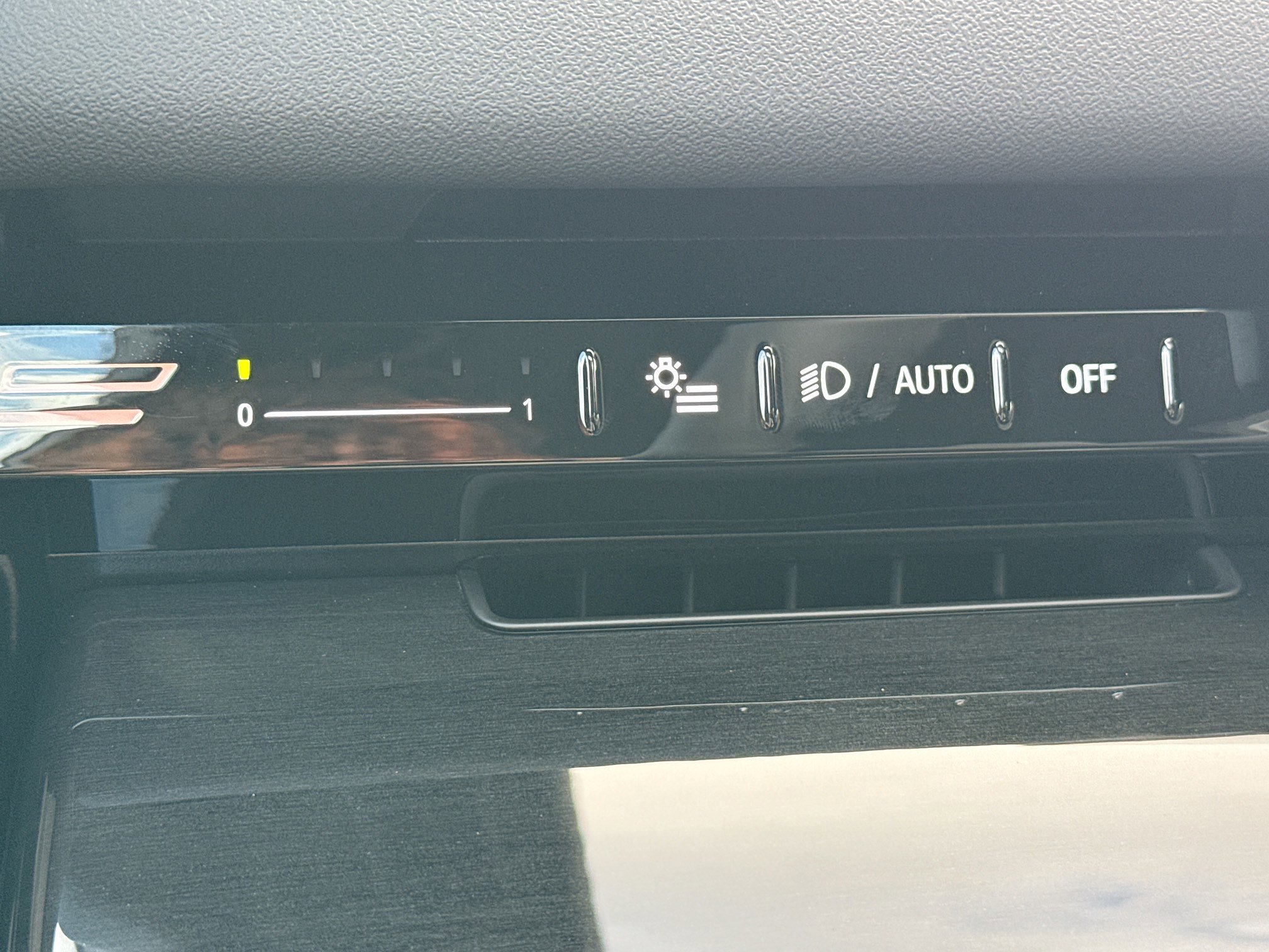 New 2026 BMW 530i w/ Convenience Package image 37