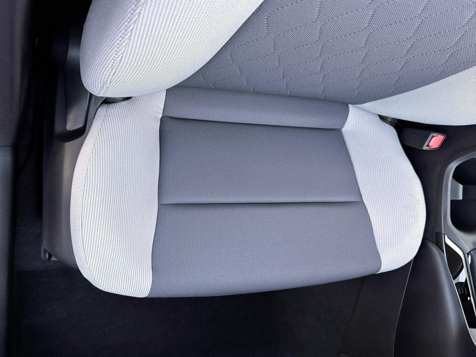 Used 2026 Toyota Corolla LE image 15