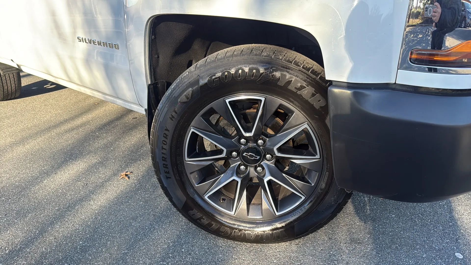 Used 2018 Chevrolet Silverado 1500 W/T w/ WT Fleet Convenience Package image 3