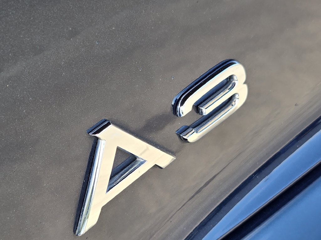 Used 2017 Audi A3 e-tron Premium w/ Sport Package FWD image 15