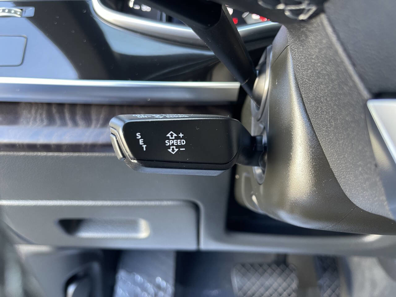 Used 2021 Audi Q8 Prestige image 22