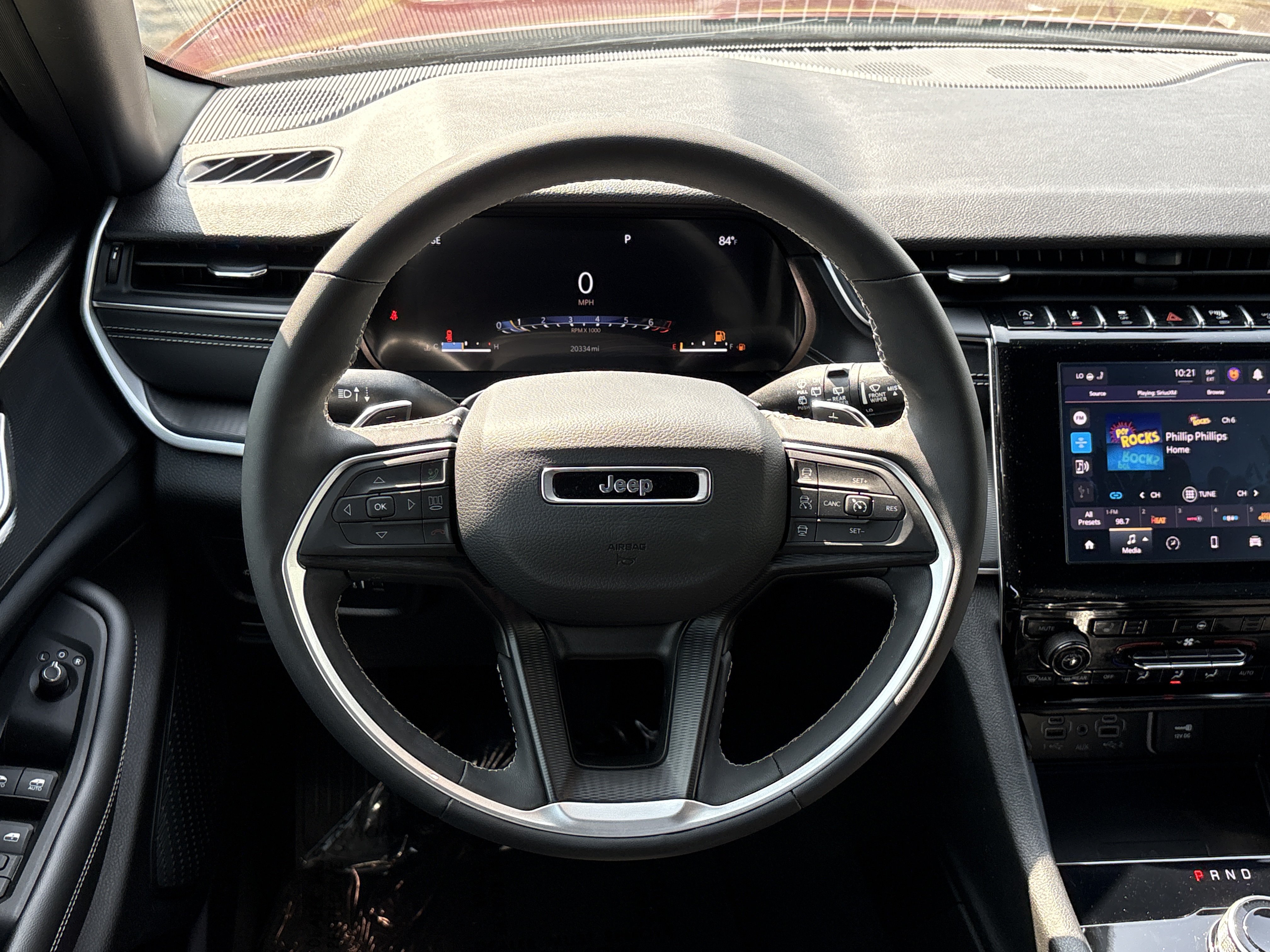 Used 2023 Jeep Grand Cherokee Altitude RWD image 22
