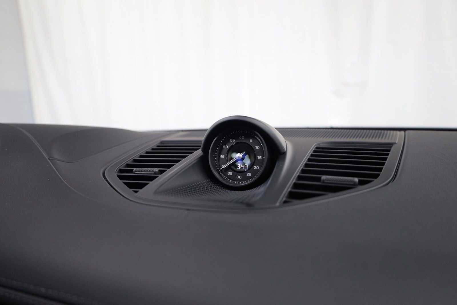 New 2026 Porsche Panamera 4 image 23