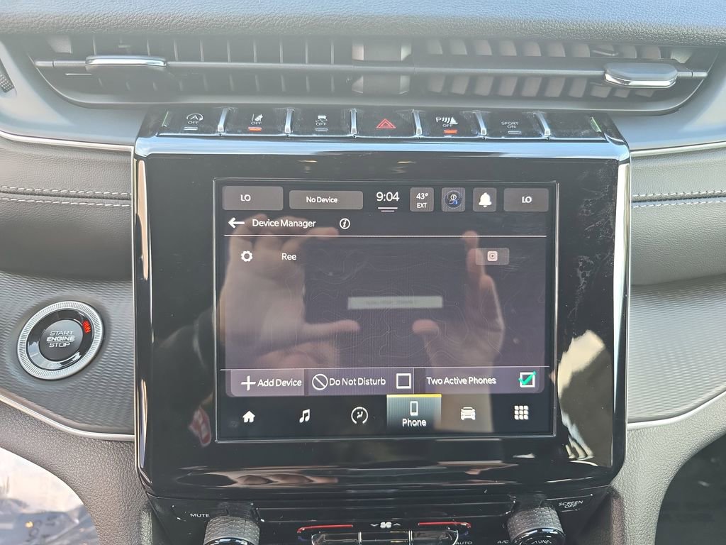 New 2025 Jeep Grand Cherokee Laredo image 23