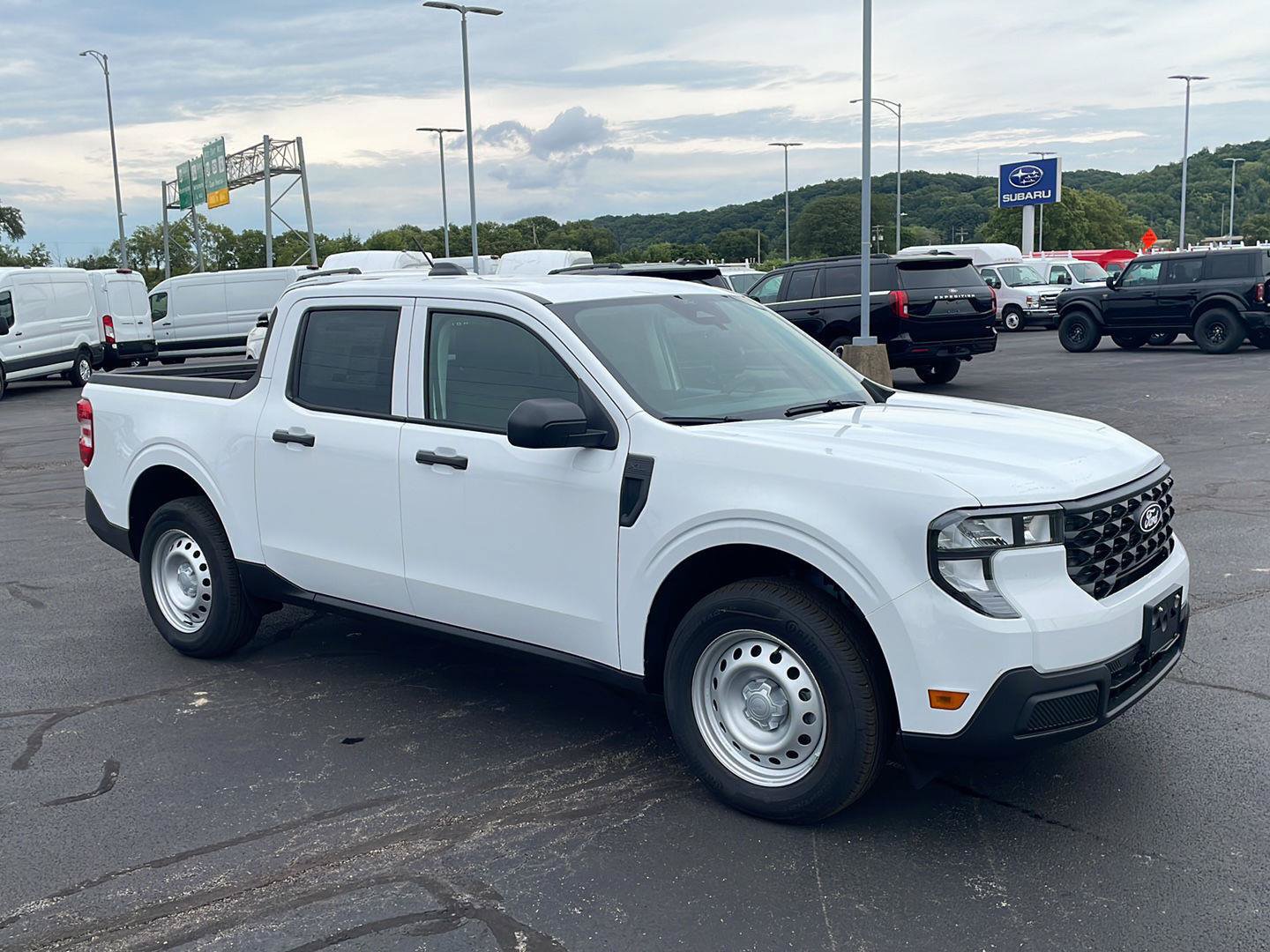 New 2026 Ford Maverick XL w/ Equipment Group 101A AWD/4WD image 7