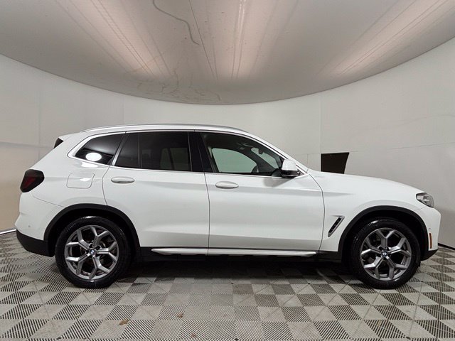 Used 2023 BMW X3 xDrive30i w/ Premium Package AWD/4WD image 8