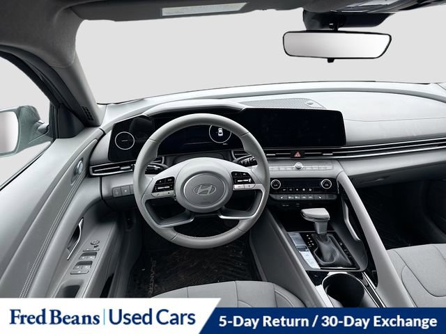 Used 2024 Hyundai Elantra SEL w/ Convenience Package image 24