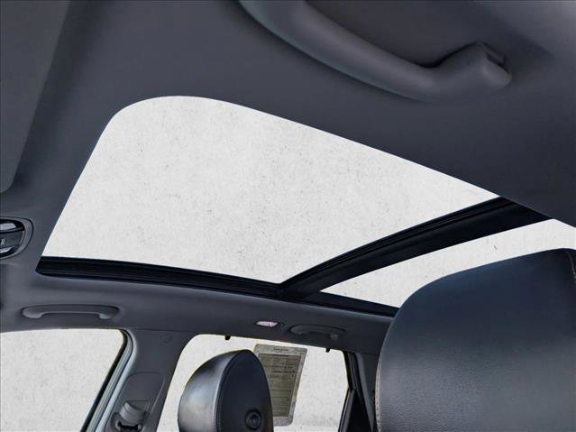 Used 2019 Kia Sorento EX w/ EX Touring Package image 16