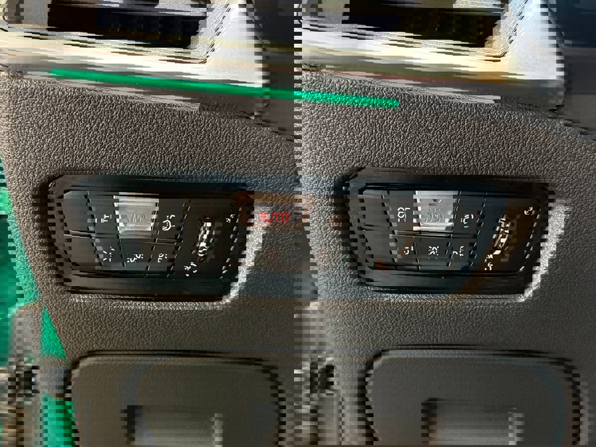 Used 2021 BMW M3 Competition image 31